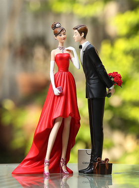 创意订婚结婚礼物送闺蜜朋友婚房客厅装饰品首饰珠宝店铺橱窗摆件