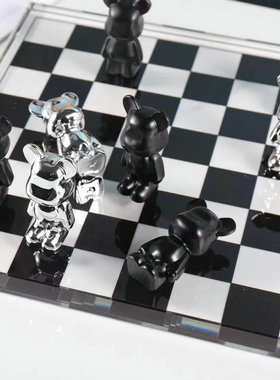 现代轻奢创意水晶棋盘摆件暴力熊黑白棋子套装客厅书房软装饰礼品