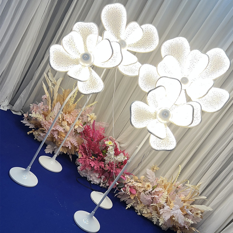 婚庆婚礼道具牡丹花发光路引灯t台蕾丝铁艺舞台场景装饰布艺背景,淘宝优惠券,粉丝福利购,淘宝优惠卷