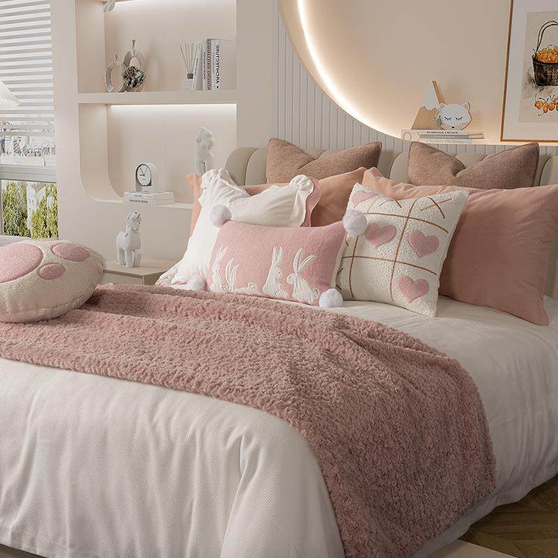 儿童样板间床品粉色兔兔软装样板房家具展厅高档床上用品,淘宝优惠券,粉丝福利购,淘宝优惠卷