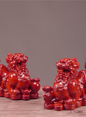 红色实木雕刻貔貅摆件一对招财瑞兽家居客厅办公室玄关装饰工艺品