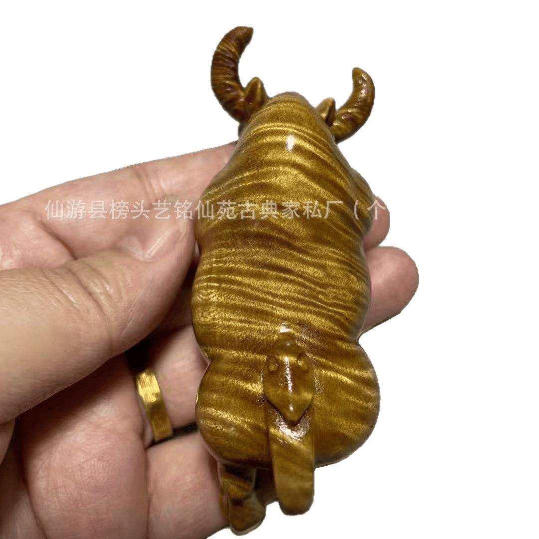 艺铭仙苑金丝楠木斗牛满波纹生肖牛文玩手把件新款桌面摆件,淘宝优惠券,粉丝福利购,淘宝优惠卷