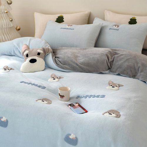 冬季卡通全消e光加厚牛奶绒四件套小狗毛巾绣保暖1.2m被套床品蓝 - 图1