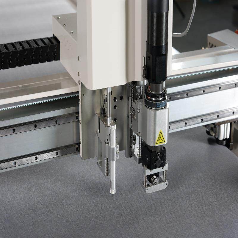 硅藻泥地垫地毯大视觉圆刀切割机振动刀裁剪机数码印花视觉定位切,淘宝优惠券,粉丝福利购,淘宝优惠卷