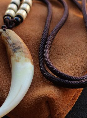 6厘米特大原始骆驼牙齿吊坠男女狼牙形项链饰品个性挂件生日礼物