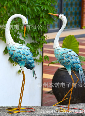 跨境户外装饰仿真仙鹤摆件别墅花园景区布景复古铁艺仙鹤雕塑摆件