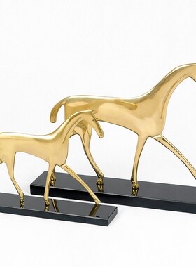 创意金属轻奢马摆件家居软装饰品桌面壁龛开放格悬空电视柜摆件