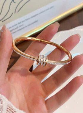 小蛮腰手镯女款开口玫瑰金轻奢小众高级感精致钛钢不掉色2023新款