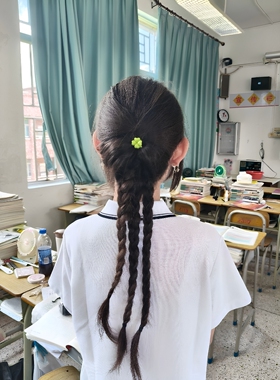 把幸运戴头上！四叶草一字发夹
