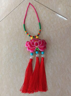 庆阳香包精品绣花荷包香囊荷花挂件民间手工艺品刺绣成品儿童挂脖