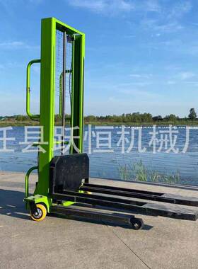 自体登高叉车电动搬运随车叉车手推上下货装卸升降叉车