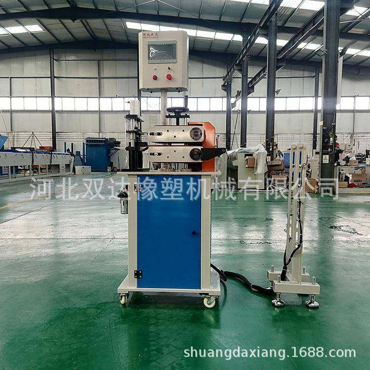 小型牵引机PLC裁断带红外线大量现货塑料辅机,淘宝优惠券,粉丝福利购,淘宝优惠卷