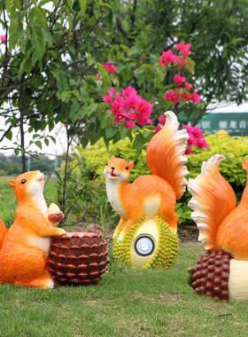 卡通件纤松鼠户外太阳能花园动物摆玻璃tb-62299维雕塑园灯林景观