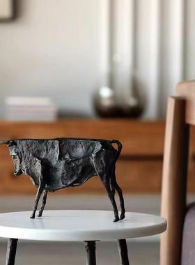 新装中创意黑牛摆件样/板房厅售式楼部酒店家居家居客装饰饰摆件