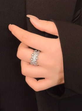 小众冷淡风满钻旺财女戒