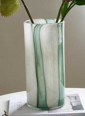 北欧约渐变绿竖纹直筒餐桌客厅软装家居简水培郁金香玻璃花BX8-14