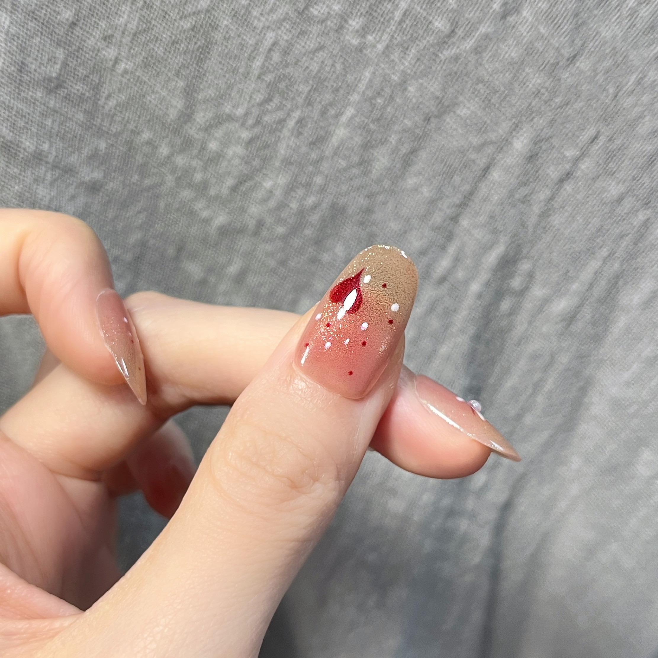 手工甲猫眼穿戴甲轻奢烟花假指甲显白气质美甲贴片高级感指甲贴片,淘宝优惠券,粉丝福利购,淘宝优惠卷