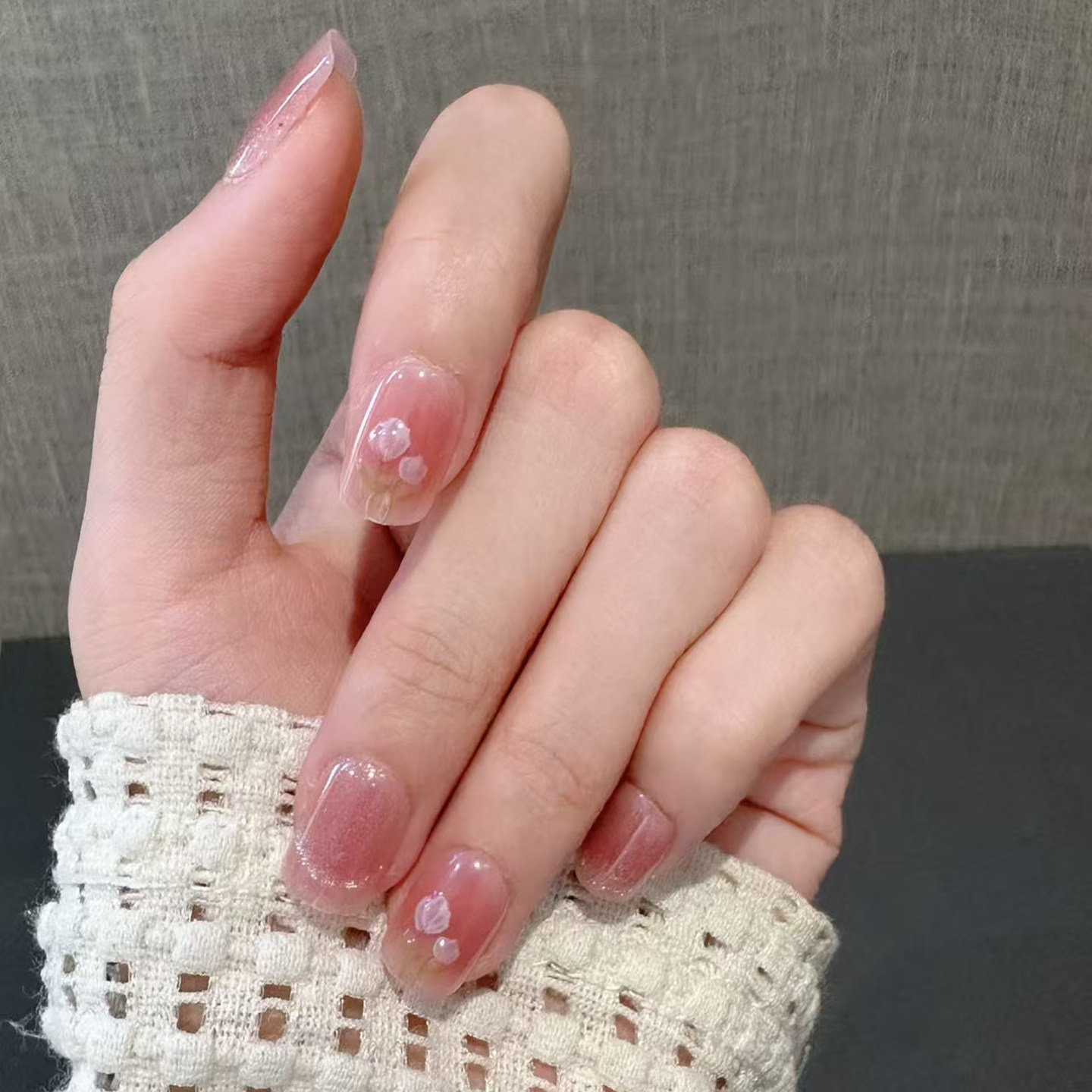 手工甲猫眼穿戴甲粉色闪粉花朵短款高级感美甲贴片显白可拆卸指甲,淘宝优惠券,粉丝福利购,淘宝优惠卷