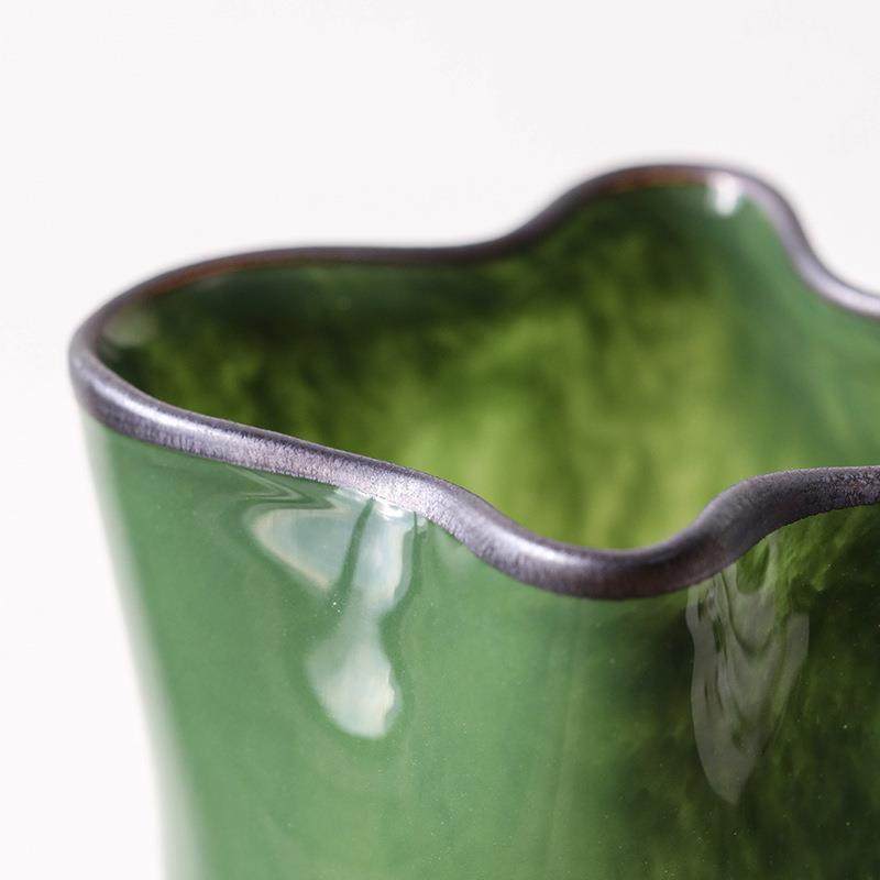 中古墨绿裙边玻璃花瓶客厅桌面水养插花民宿茶室软饰设计花器摆件,淘宝优惠券,粉丝福利购,淘宝优惠卷