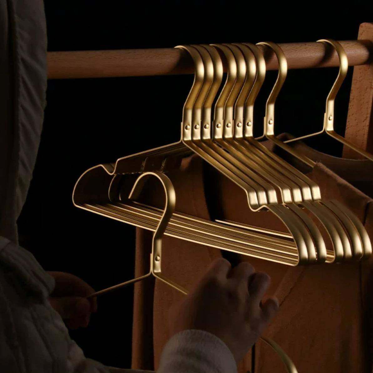 铝合金衣架太空铝防滑成人衣服架无痕衣架子太空铝衣挂衣撑,淘宝优惠券,粉丝福利购,淘宝优惠卷