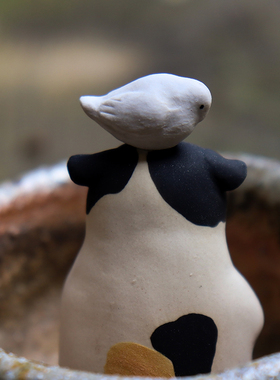 精致日式可爱猫咪小物公仔创意陶瓷饰品摆件女孩生日礼物办公居家