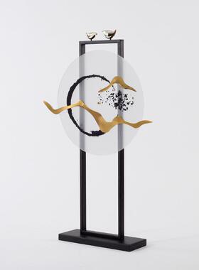 新式工艺摆件属关亚克力中客厅玄酒柜博古架摆JSD设样板金间软装