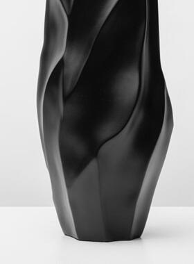 代轻LSZ0667奢边黑色树脂花器现代中式样板间售部现酒店玄关柜软