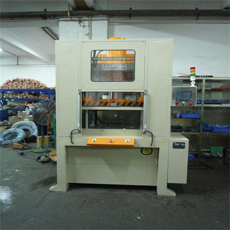 油压裁切机液压切管机全段胶片裁切型四柱油压机,淘宝优惠券,粉丝福利购,淘宝优惠卷