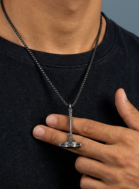 Zippo/之宝精灵之锤钛钢项链男士复古个性雷神之锤战斧吊坠礼物