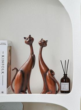 北欧创意抽象艺术感油画情侣摆对猫摆件饰家居客MUH厅玄设轻关奢