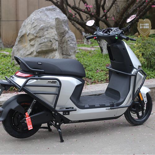 适用九/号电动车M85C/M80C护杠保险杠防摔装甲M95c保护架改装配件 - 图2