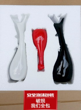 装饰品现代简约三口之家鹿可爱创意客厅卧室电视柜工艺品陶瓷摆件