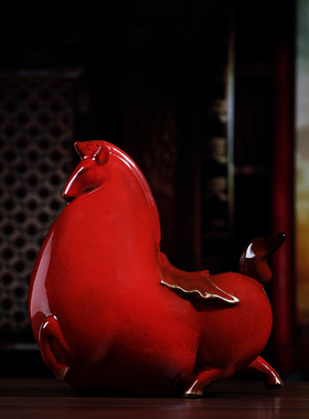 招财红色唐马摆件陶瓷家居客厅办公桌面酒柜装饰摆设瓷器马工艺品