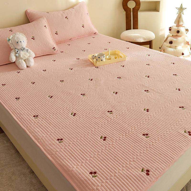 A类床垫宿舍夹棉防滑榻榻米软垫子家用席梦思保护垫刺绣款薄床盖,淘宝优惠券,粉丝福利购,淘宝优惠卷
