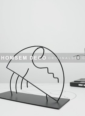从上现代简约线条金属桌面摆件客厅家用软装饰品创意卡通造型摆设