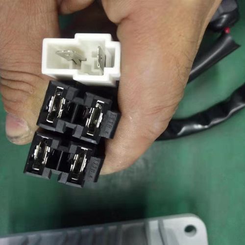 丽驰E9V5电动汽车四轮车金锐隔离大功率电压转换器96v到48v转12 - 图3