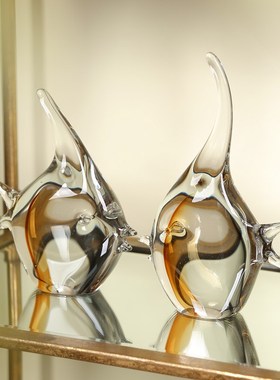 招财鱼抽象热带鱼琉璃摆件简约客厅样板房玄关装饰品年年有余送礼