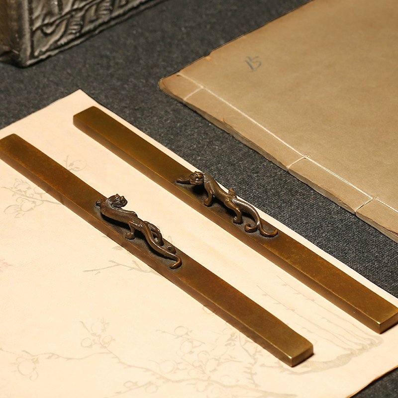 青铜螭钮文镇尺 创意黄铜笔架笔搁纸镇纸文房四宝书法用送礼摆件,淘宝优惠券,粉丝福利购,淘宝优惠卷