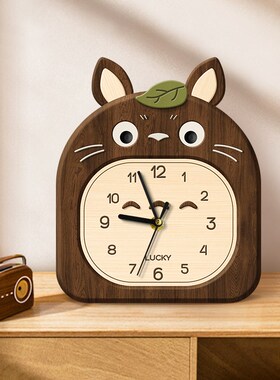 现代简约卡通龙猫桌面时钟摆件入户玄关静音座钟个性创意钟表摆台