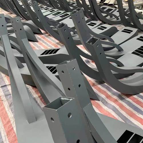 厂家供应多功能综合杆 红绿灯交通标志牌杆监控杆一体化共杆路灯 - 图2