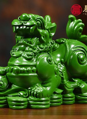 木雕貔貅摆件实木绿色雕刻貔貅办公室桌面开业装饰摆设工艺礼品