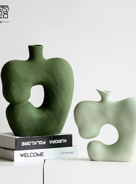 侘寂风创意陶瓷摆件摆设简约样板间售楼处装饰酒店软装饰品果绿色