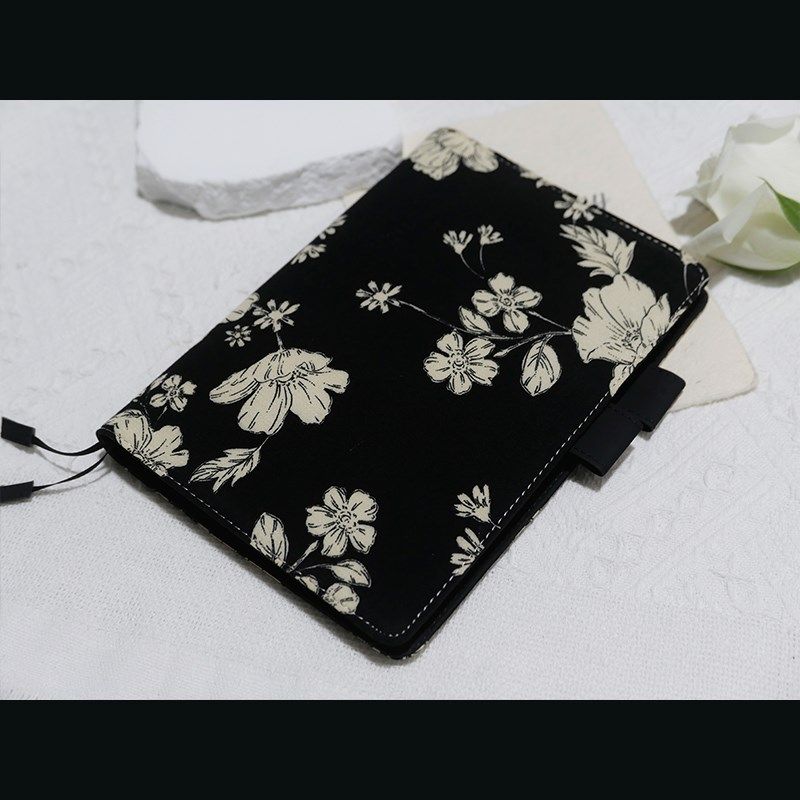 躲在耳里琰谧黑色简约棉布A5硬面本书衣书皮手账日记本,淘宝优惠券,粉丝福利购,淘宝优惠卷