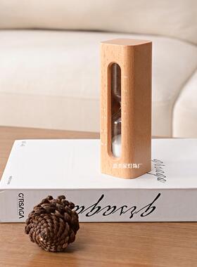 性胡木沙漏计时器沙漏办公室桌面实木复风玻璃摆件桃创意个装古饰
