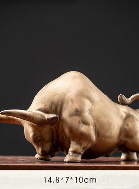 高档创意物陶瓷红色牛摆礼件家居客厅招财装饰生品吉祥肖牛年品摆