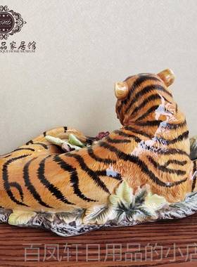 高档邮包破损纯手陶瓷老虎包件欧式摆家居摆设个性生肖礼物新家绘