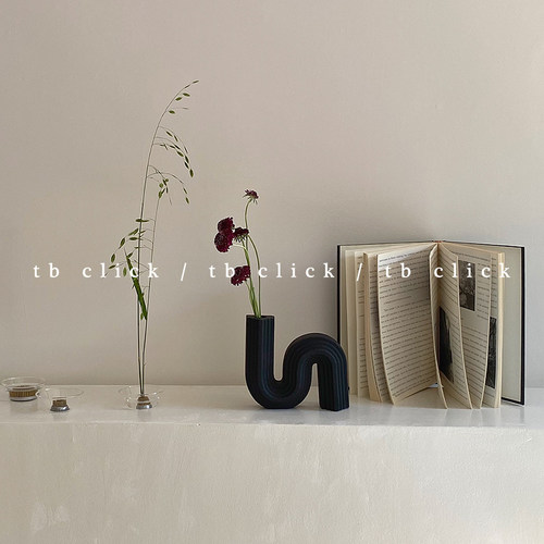 click自制陶瓷雕塑艺术花瓶摆件插花器s型民宿样板间陈列家居装饰 - 图0