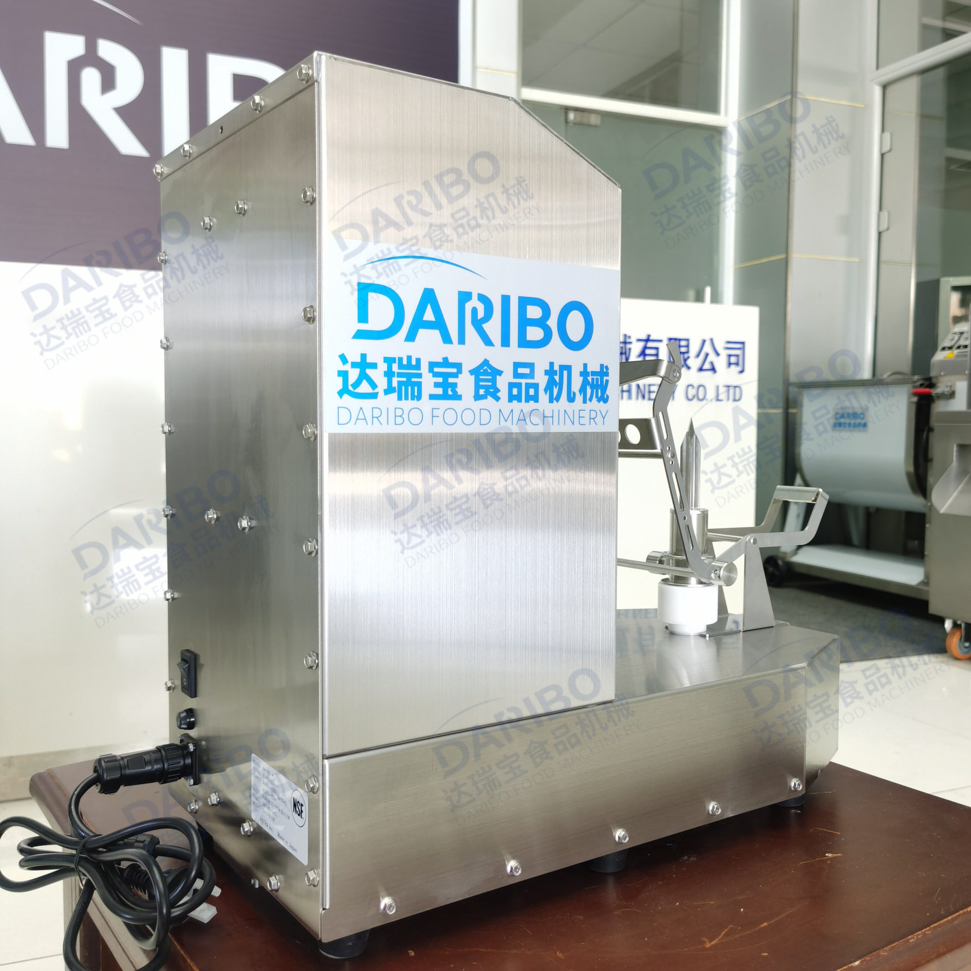 W多功能水果削皮机 半自动红苹果削皮机电动青苹果削皮器水果加工,淘宝优惠券,粉丝福利购,淘宝优惠卷