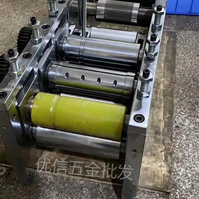 仙桃六轴机机头组口罩机配件刀枕包胶轮鼻梁组儿童打片机固定条,淘宝优惠券,粉丝福利购,淘宝优惠卷