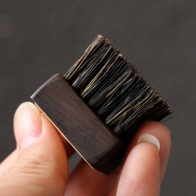 精品东阳名家王雷纯手工留青山水老玉竹文玩刷子竹雕核桃毛刷把玩 - 图0